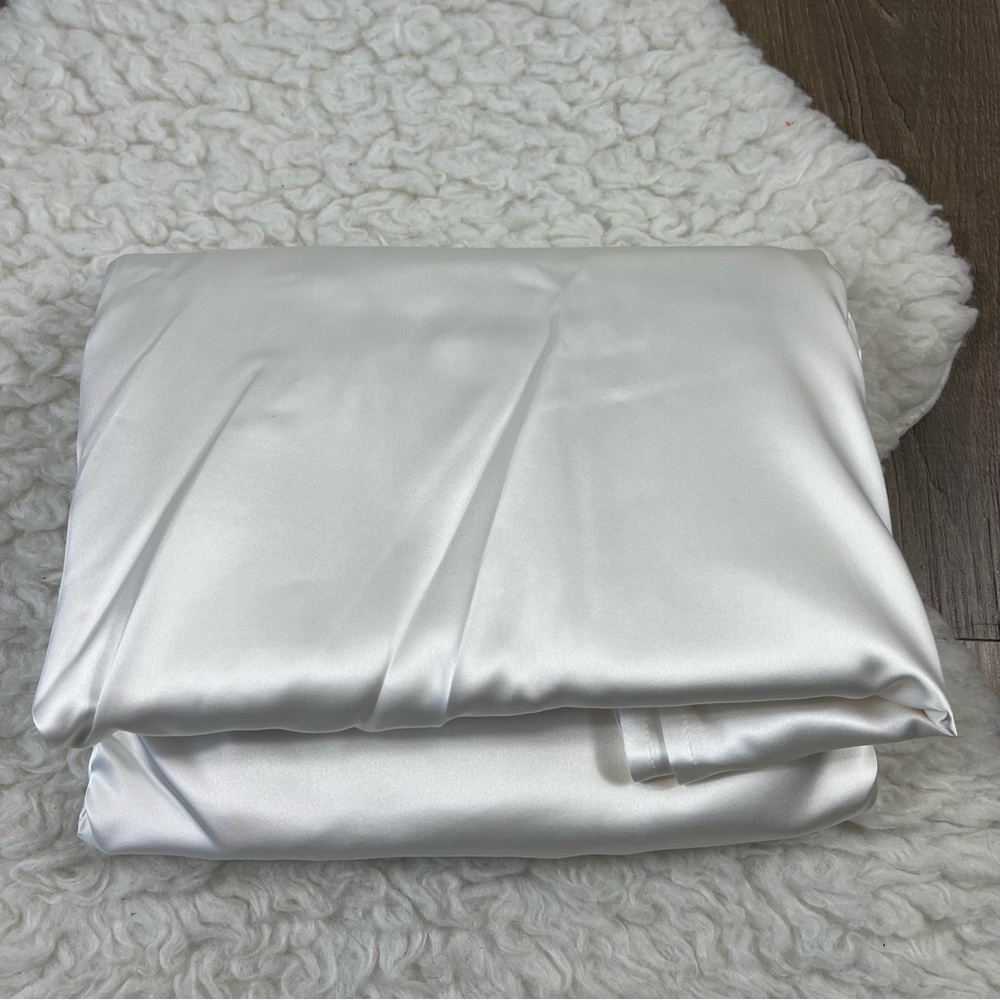 NEW Lunya Washable Silk Flat Sheet